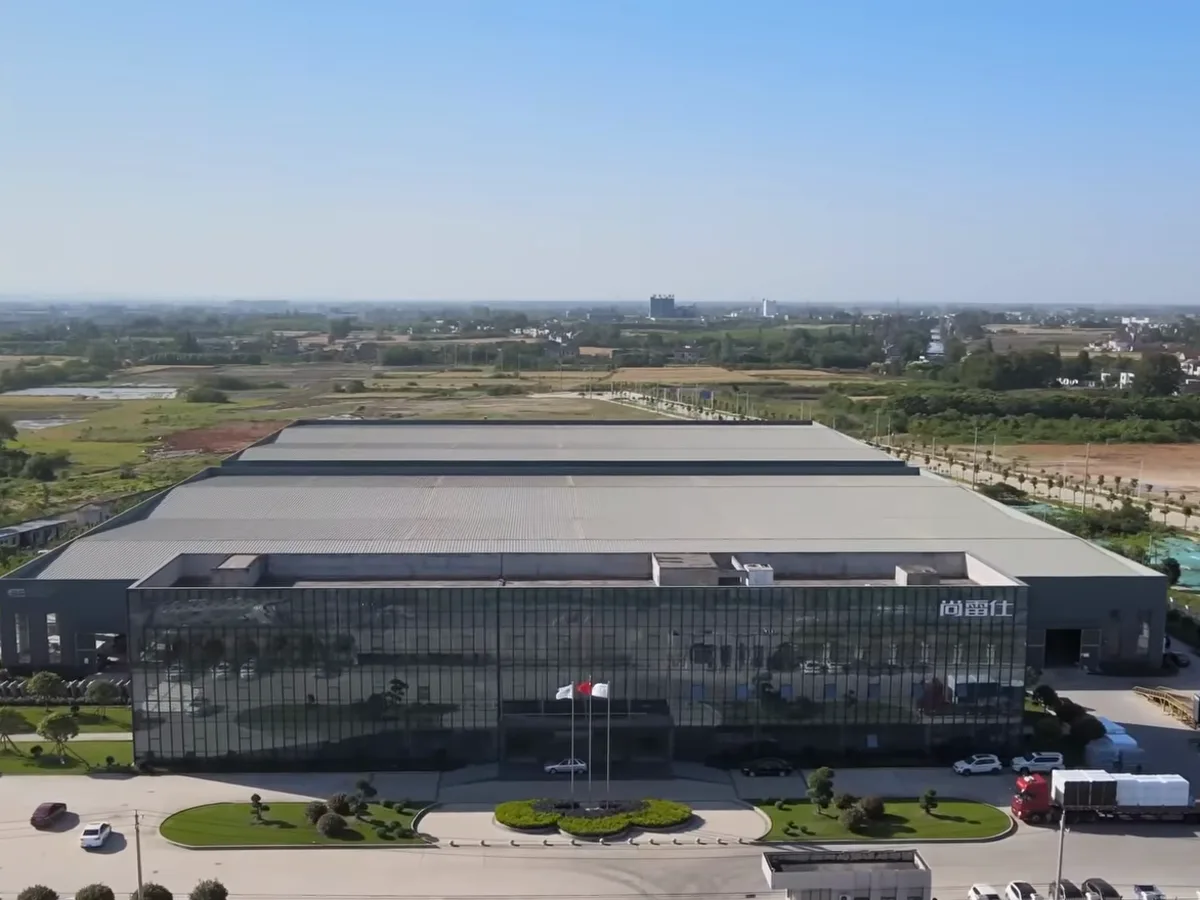 Aerial view of a large Platinum Spas production facility